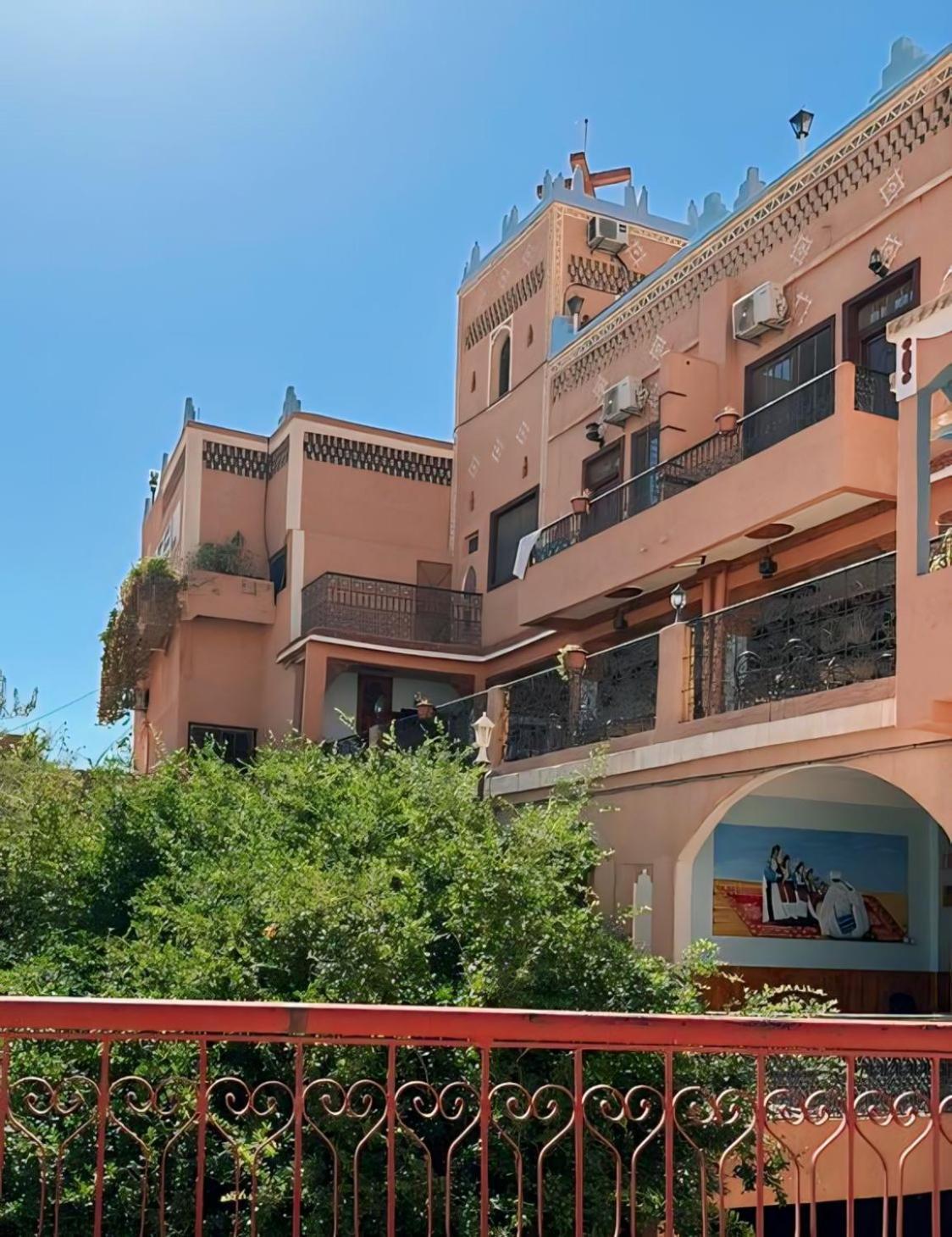 Kasbah La Famille Berbere Hotel Boumalne Dades ภายนอก รูปภาพ