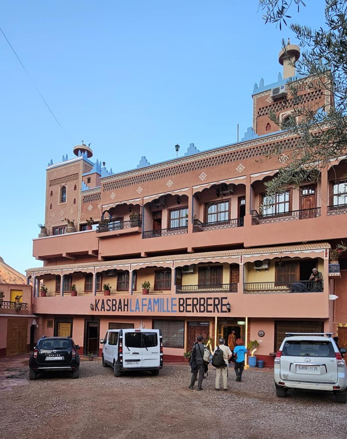 Kasbah La Famille Berbere Hotel Boumalne Dades ภายนอก รูปภาพ
